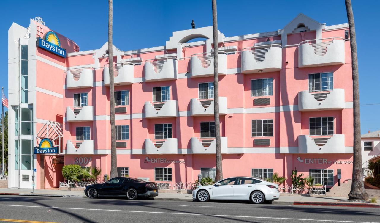 Days Inn By Wyndham Santa Monica Exterior photo
