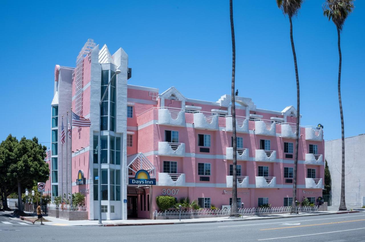 Days Inn By Wyndham Santa Monica Exterior photo
