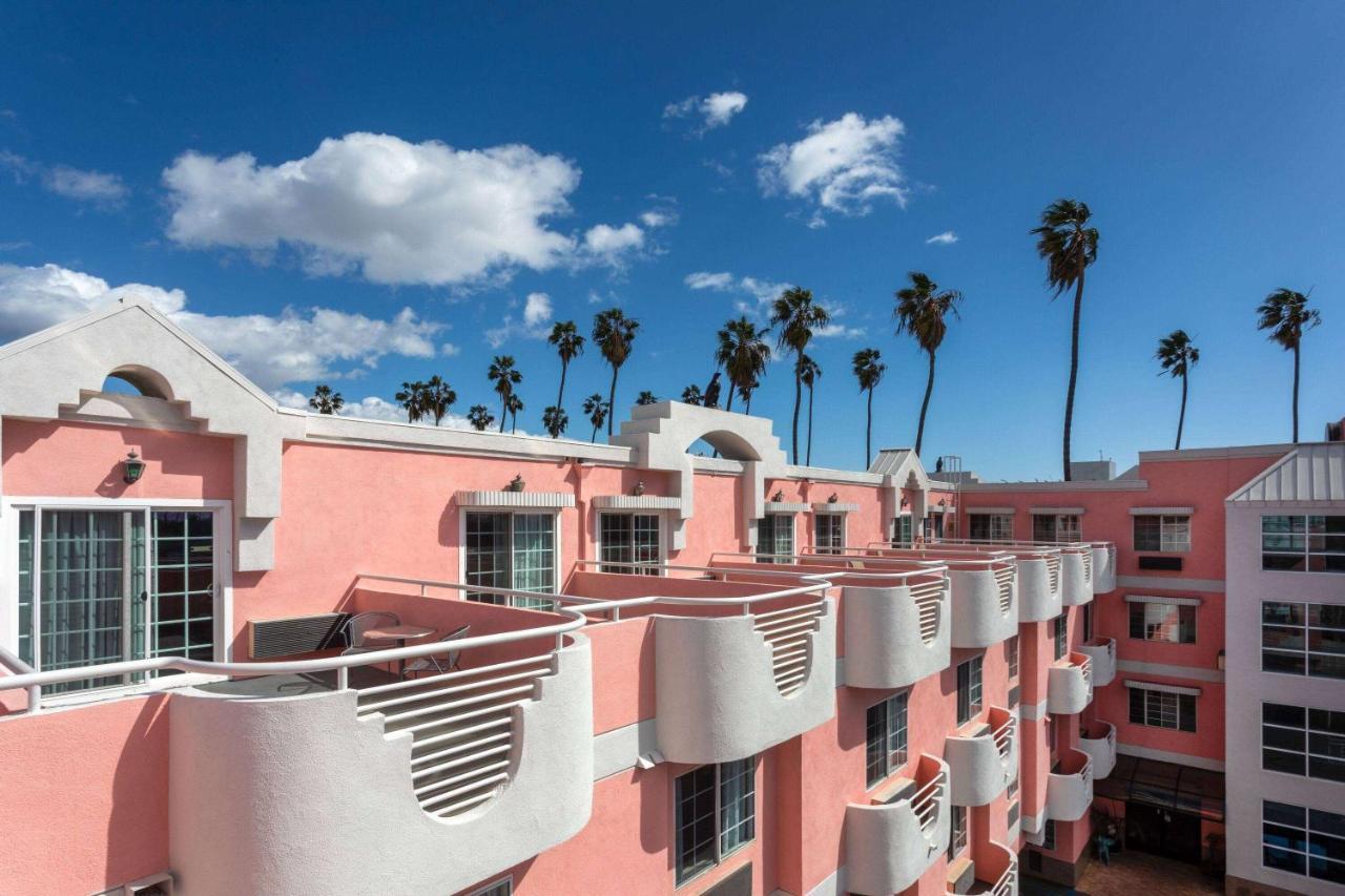 Days Inn By Wyndham Santa Monica Exterior photo